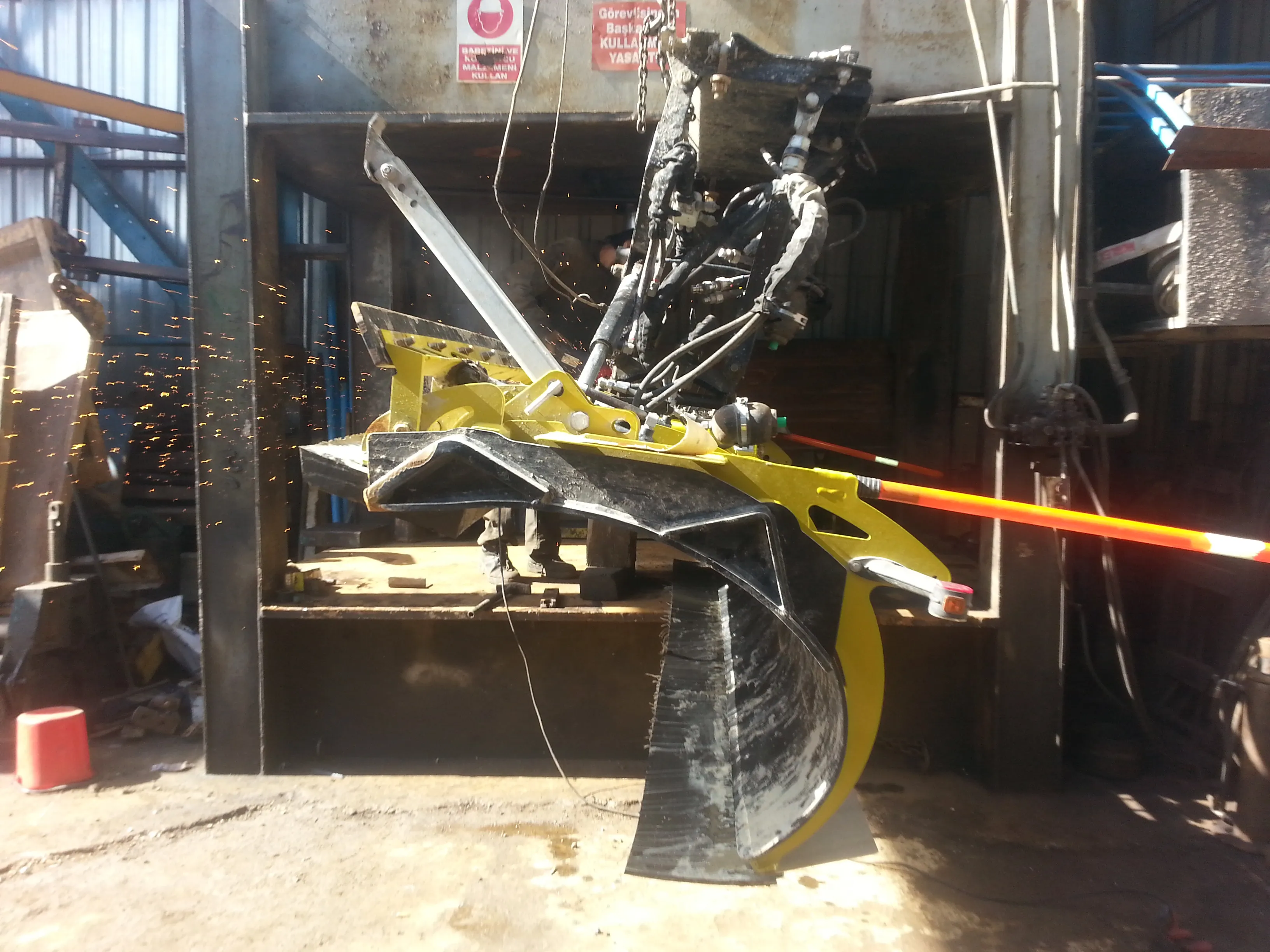 Kar Küreme Bıçak Düzeltme 